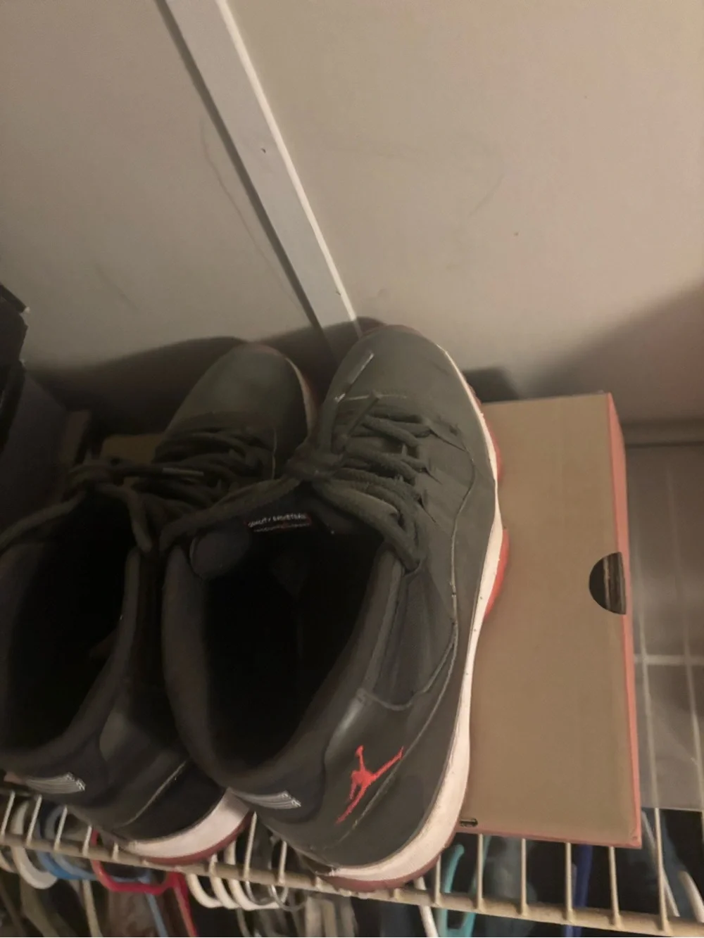 Jordan Men's High-Top Sneakers in Black and Red